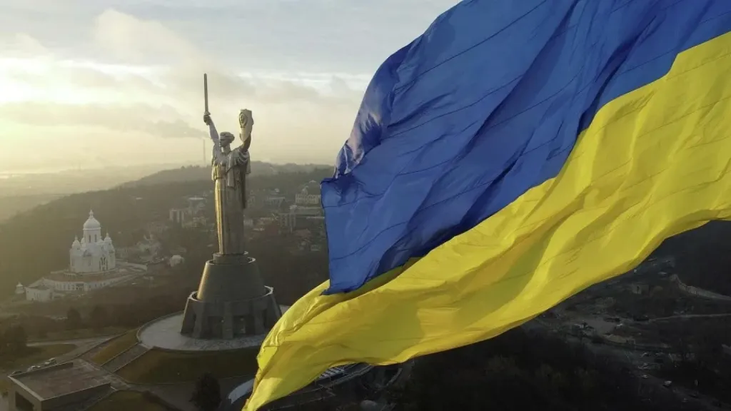 24 серпня: символ свободи та єдності українців