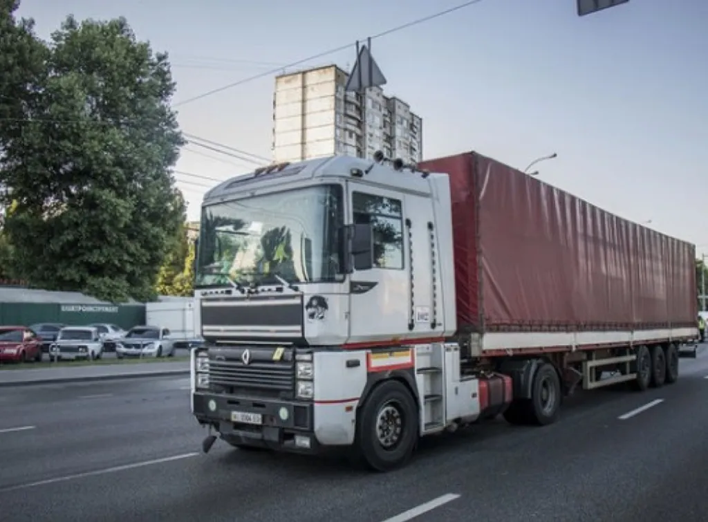 На Буковині цього року сталося 19 ДТП за участі вантажівок: четверо загиблих