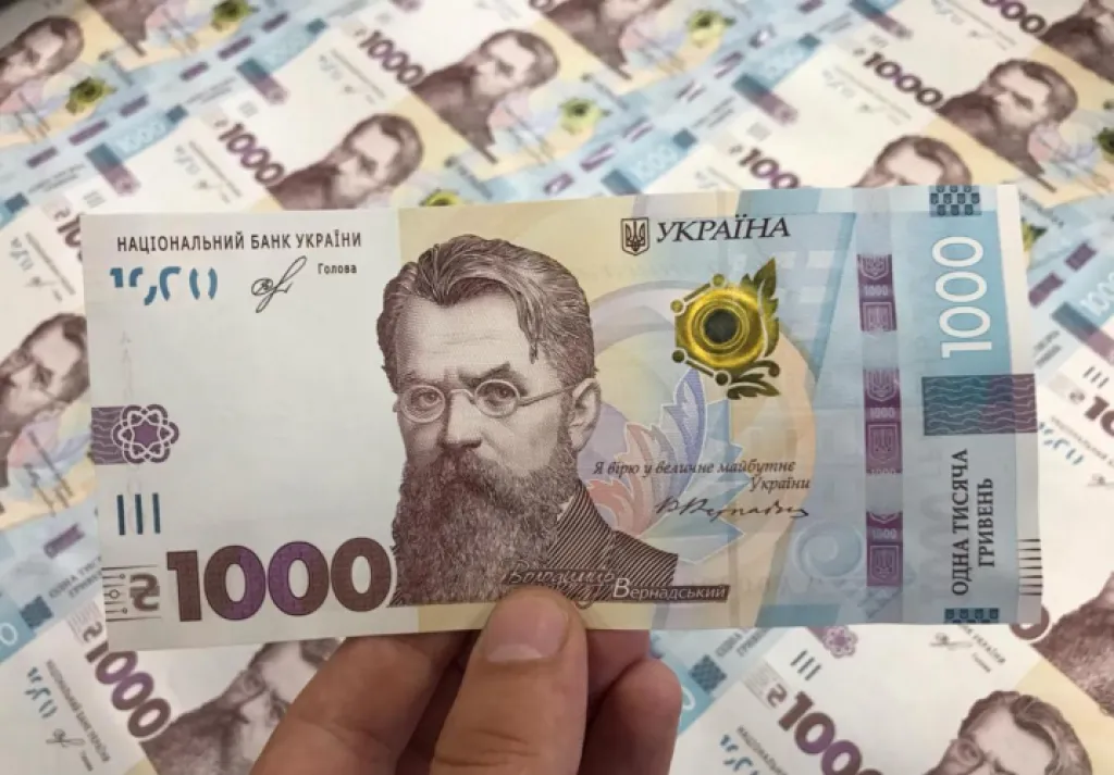 У Чернівцях та області відкрито понад 1600 вакансій із зарплатами до 190 тисяч гривень