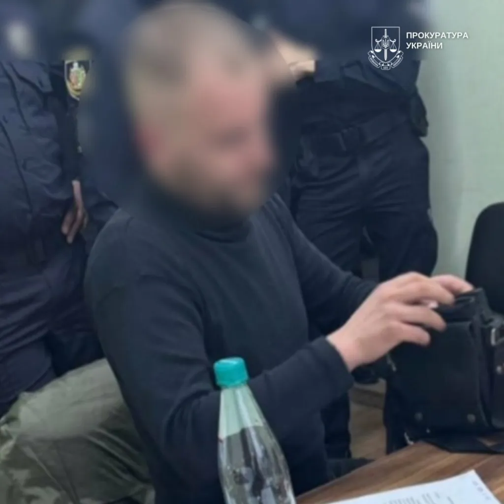 На Буковині викрили схему перевезення фальшивих документів через митницю