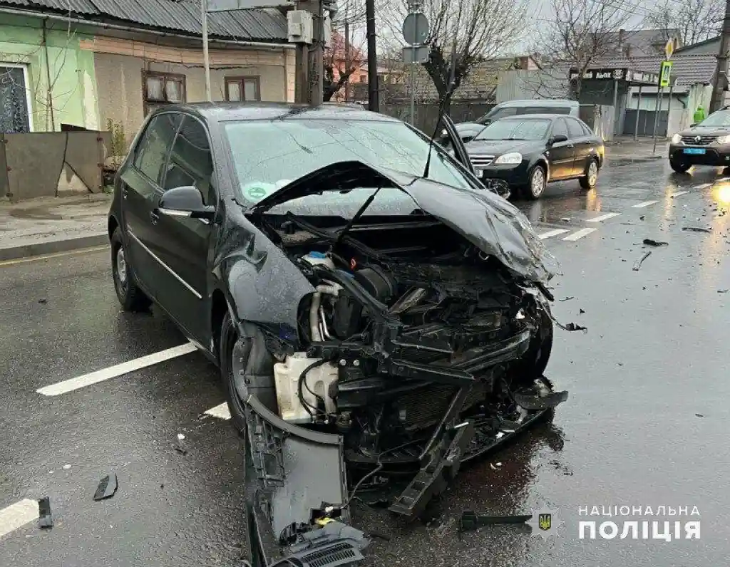 У Чернівцях 22-річного водія “Volkswagen” судитимуть за ДТП із постраждалою