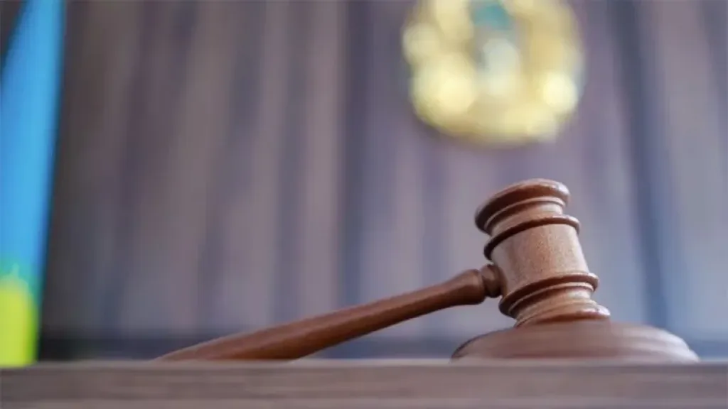 У Чернівцях перед судом постане екс-поліцейська з Маріуполя, яка працювала на окупантів