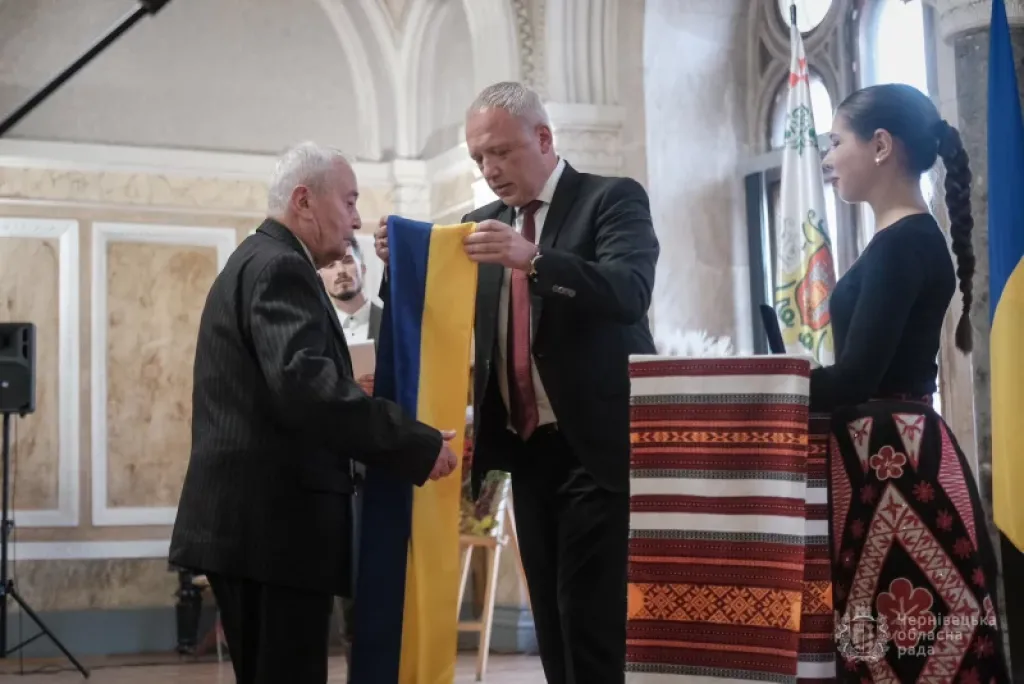 У Чернівцях відзначили нових Почесних громадян і лауреатів премії Кохановського