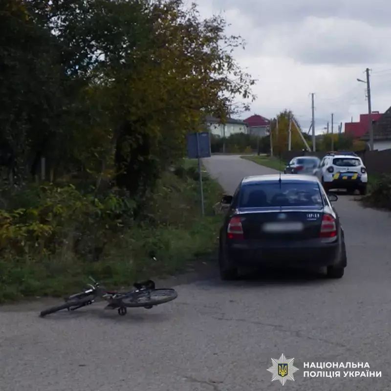На Буковині 72-річний велосипедист потрапив під колеса легковика