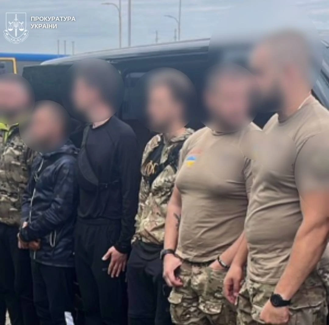 На Буковині судитимуть поліцейського, який перевозив ухилянтів під виглядом спецпризначенців