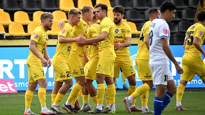 ФК «Буковина» обіграв тернопільську «Ниву» та вийшов до чвертьфіналу Кубка України
