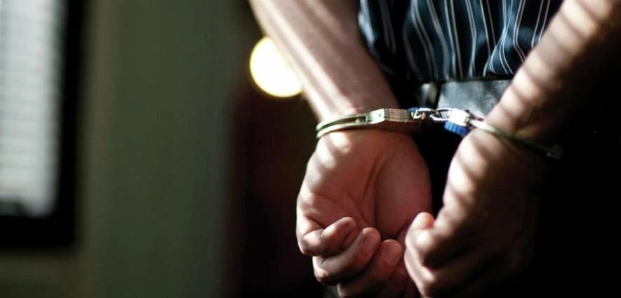 На Буковині взяли під варту жінку, яка ножем поранила свою 14-річну сестру
