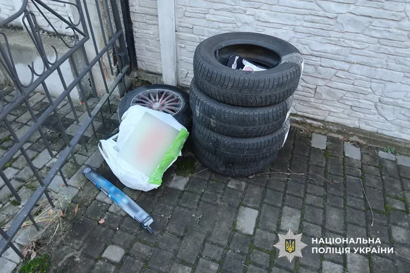 У Чернівцях встановили причетного до крадіжок з кількох авто