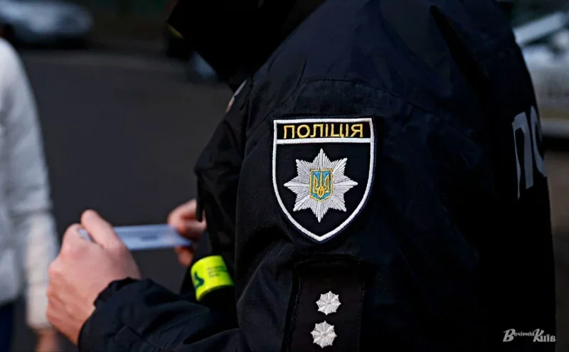 На Буковині водія, який пропонував хабар після зупинки, притягнуть до відповідальності