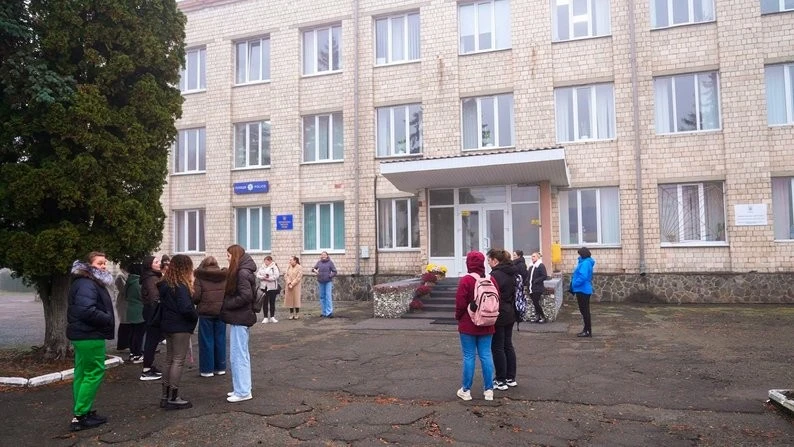У Хотинській громаді школи перейшли на дистанційне навчання через затримку з опаленням