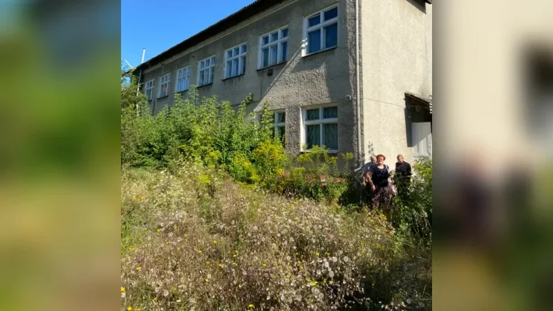 У Кіцмані виставили на приватизацію будівлю колишньої ветлабораторії