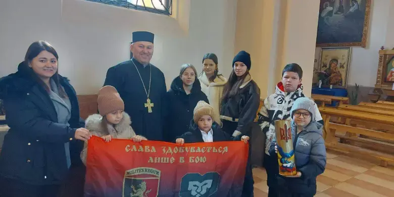 Буковинські школярі зібрали рекордну суму для підтримки українських військових