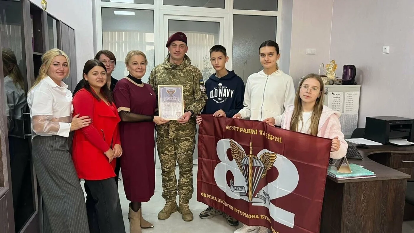 Буковинські школярі зібрали рекордну суму для підтримки українських військових