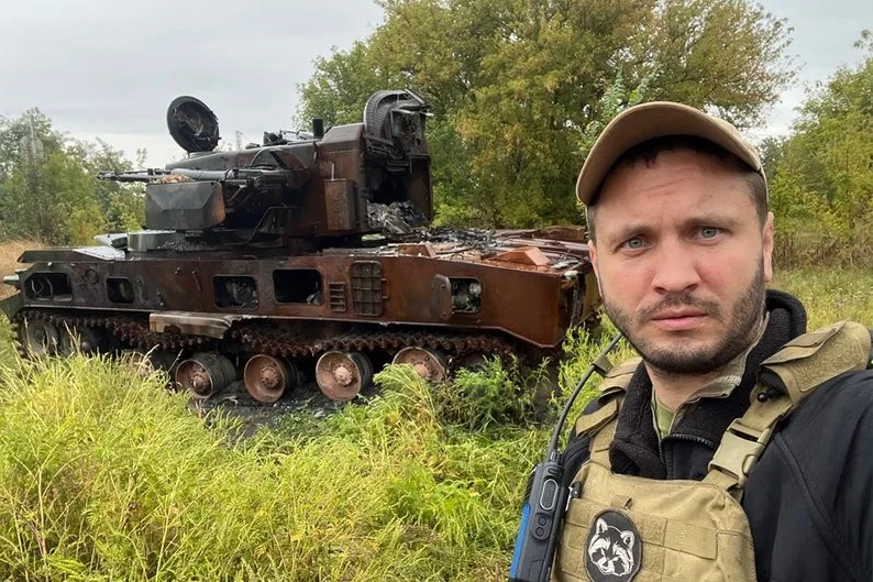 Іван Сплавник: Мандрівник по війнах, який не боїться приховувати свою інвалідність заради України