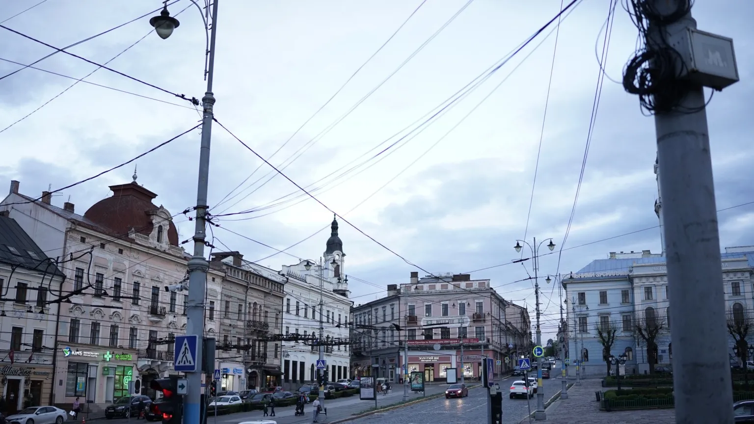 Погода в Чернівцях та області на 27 листопада: дощ з мокрим снігом та похолодання