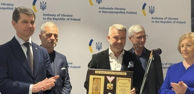 У Варшаві відзначили тих, хто рятує українські життя: вручили «Орден Святого Пантелеймона»