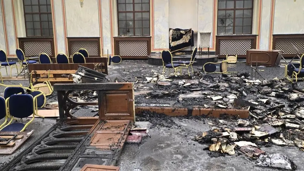У Чернівцях затримали чоловіка, який влаштував підпал у синагозі Садгури