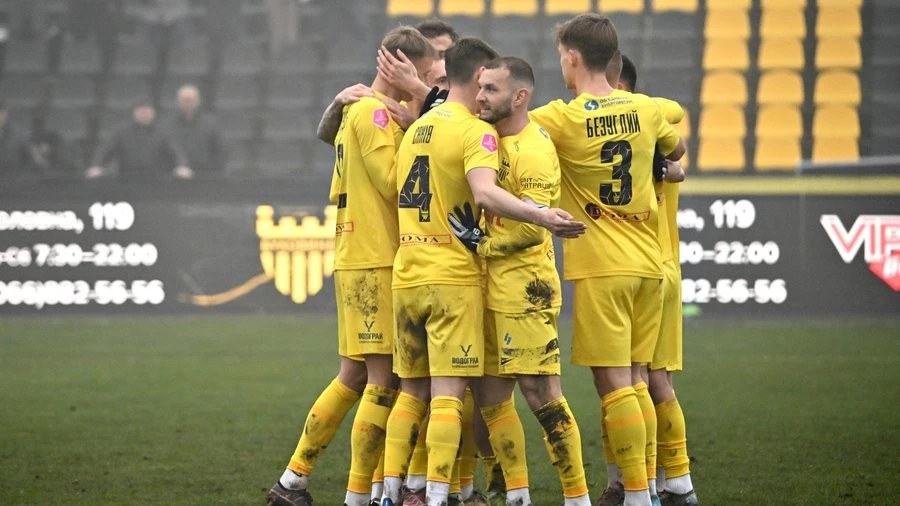 Футбольний клуб “Буковина” став “зимовим чемпіоном” Першої ліги, відірвавшись на дев’ять очок