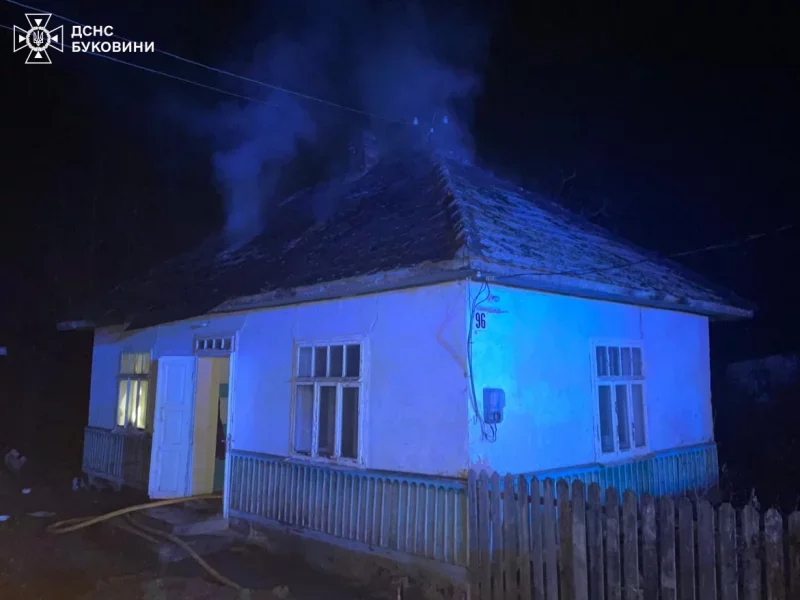 За ніч у Дністровському районі та інших громадах Буковини сталися чотири пожежі