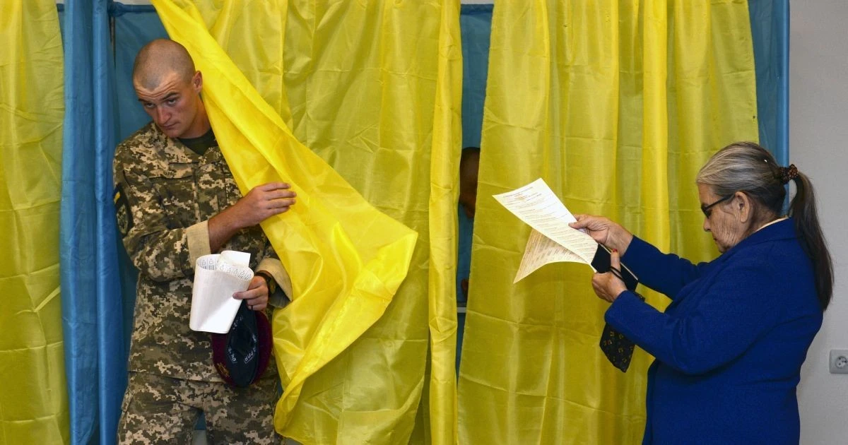 Зеленський окреслив дві ключові умови для проведення виборів під час війни