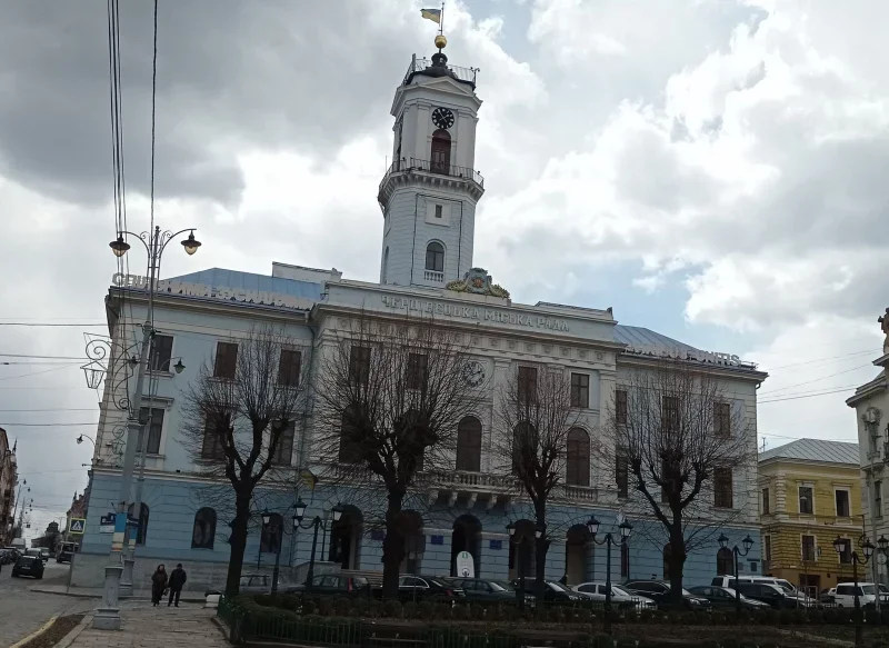 Чернівці визначили пріоритети бюджету на 2026 рік: освіта та дороги в лідерах
