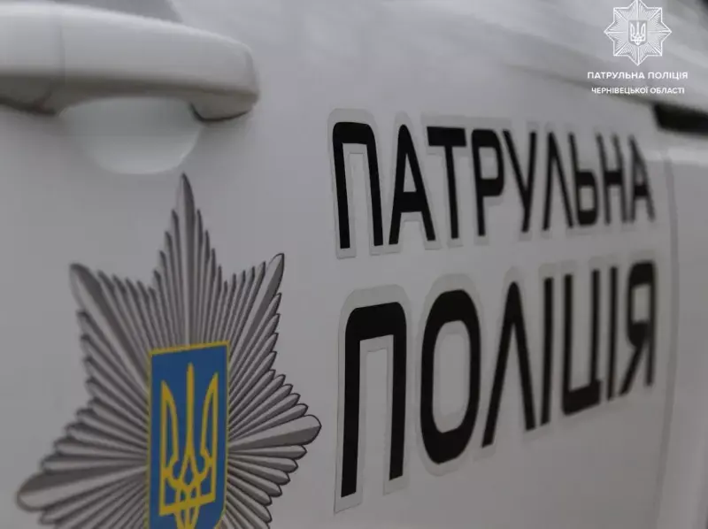 Смартфон шукає власницю: у центрі Чернівців випадкова знахідка обернулася доброю справою