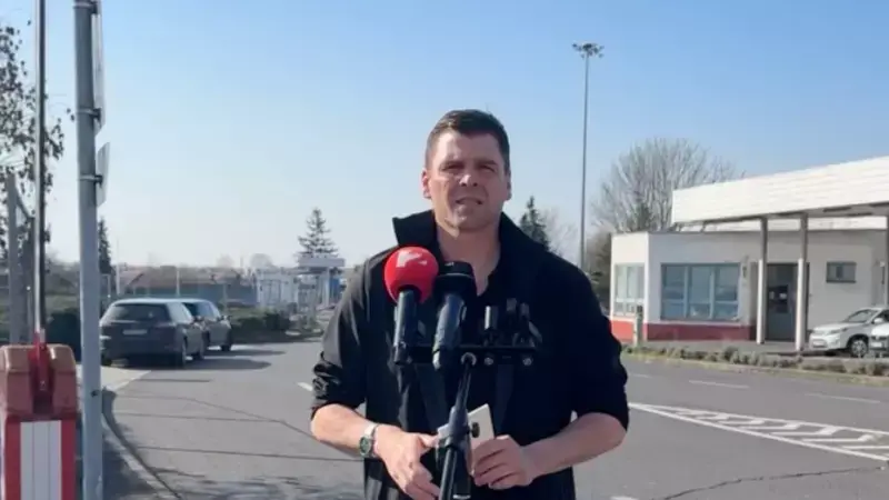 Енергетичний десант чи туристичний візит? Угорська комісія прибула до Києва рятувати «Дружбу»