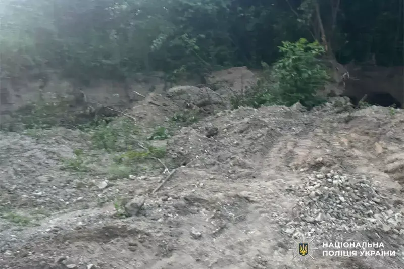 Сімейний підряд на березі Сірету: на Буковині за незаконний видобуток надр судитимуть трьох братів
