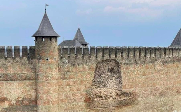 Трагедія у Хотині: чому обвалилася стіна легендарної фортеці