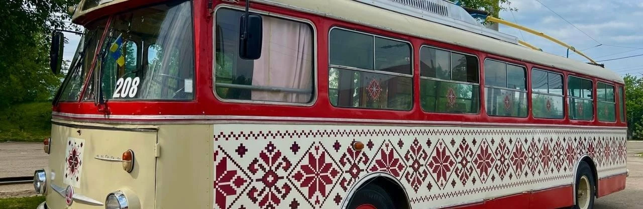 Чернівці змінюють вечірній рух тролейбусів через нічні дорожні роботи