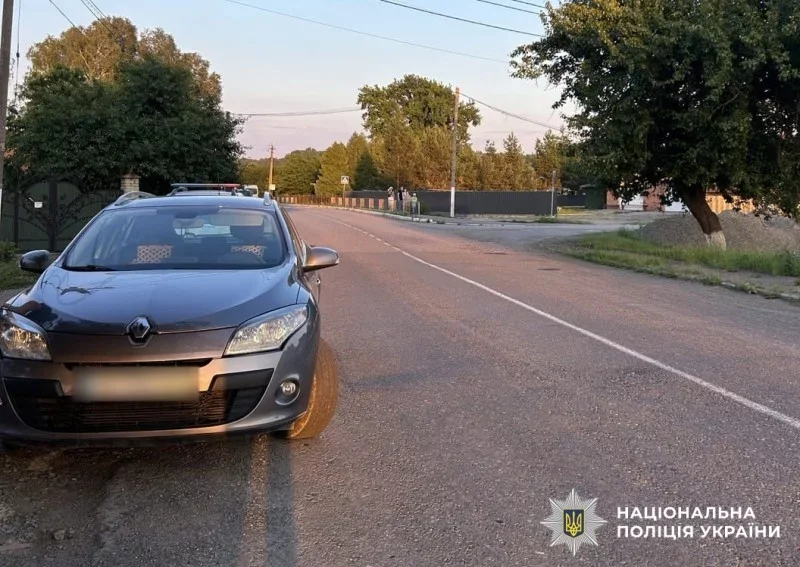 ДТП на Вижниччині: водій легковика травмував пенсіонера-велосипедиста